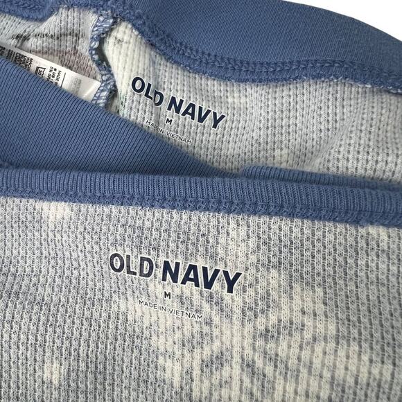 Old Navy Waffle-Knit Pajama Bears that Sleigh Womens Size Medium - Picture 6 of 9